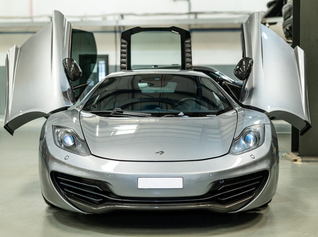 McLaren service center near me McLaren service center al quoz McLaren service center dubai