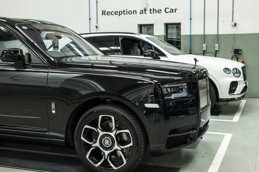 rolls royce service center near me, rolls royce service center al quoz, rolls royce service center dubai